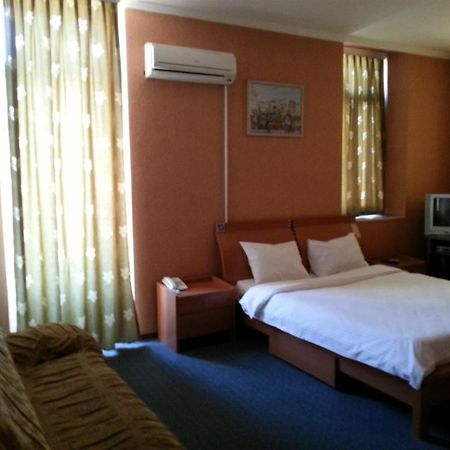 באקו Boyuk Gala Hotel מראה חיצוני תמונה