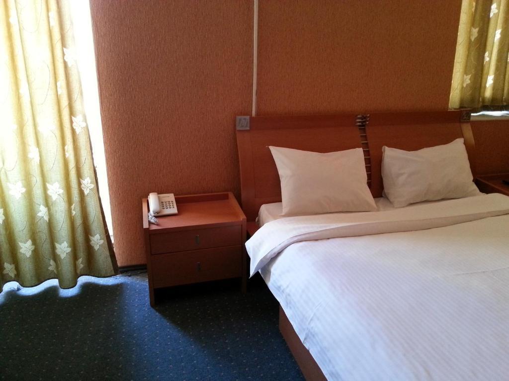 באקו Boyuk Gala Hotel מראה חיצוני תמונה