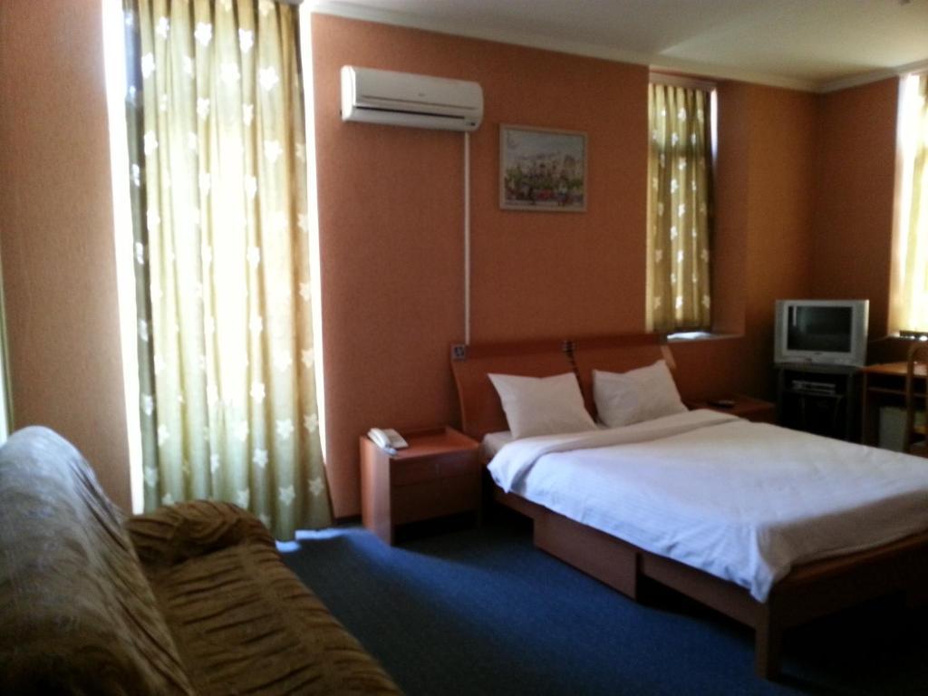 באקו Boyuk Gala Hotel מראה חיצוני תמונה